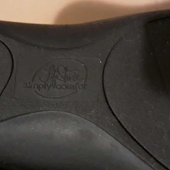 Life Stride Simply Comfort Loafers Size 6.5 Flats Black Genuine Leather NWOT - Picture 5 of 15